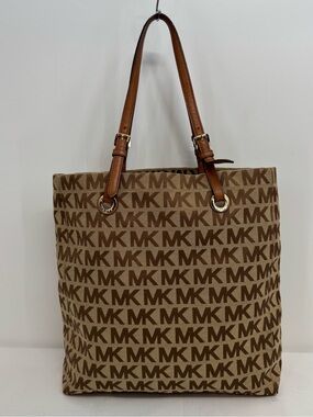 Michael Kors Jet Set Tote MK Signature Jacquard Bag